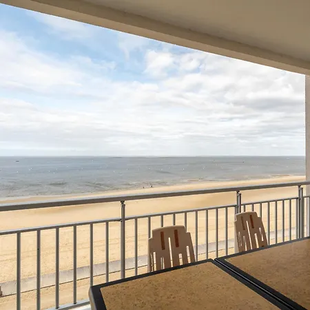 Апартаменты Avec Balcon, Parking Prive, Acces Direct Plage, Proche Centre - Fr-1-319-44 *